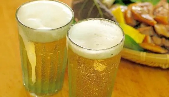 Cốc bia hơi Hà Nội bao nhiêu tiền?