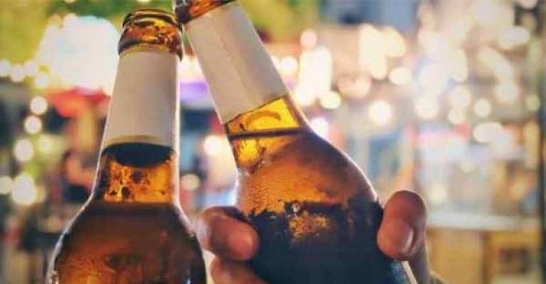 Dấu hiệu không tốt cho sức khỏe khi uống bia đi tiểu nhiều