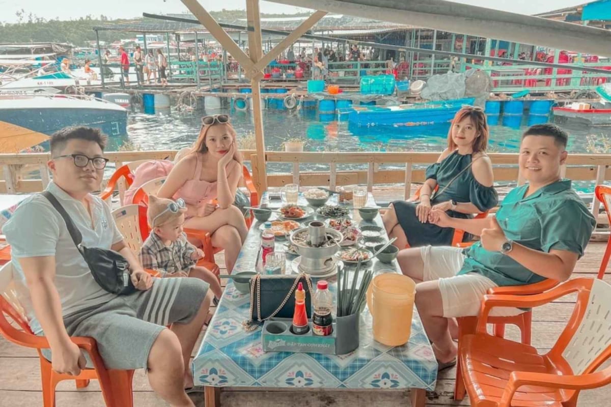 Quán Hải Sản Làng Chài