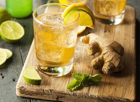 Những ai không nên uống bia pha chanh?