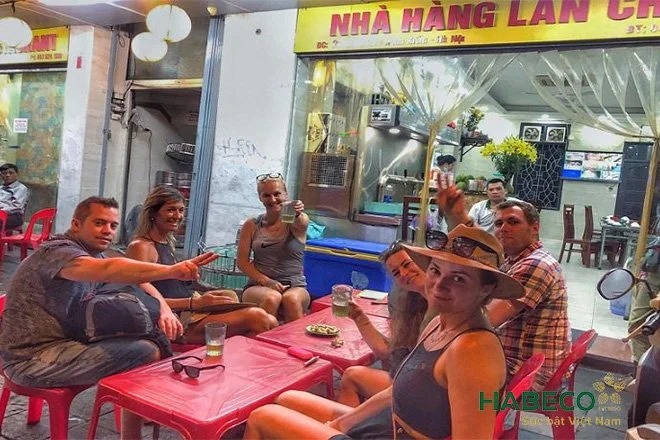 Quán bia hơi Hà Nội