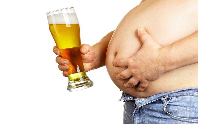 Uống bia có mập không và lý do vì sao