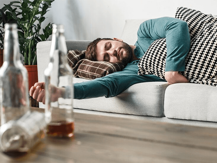 Vì sao tim đập nhanh khi uống bia?
