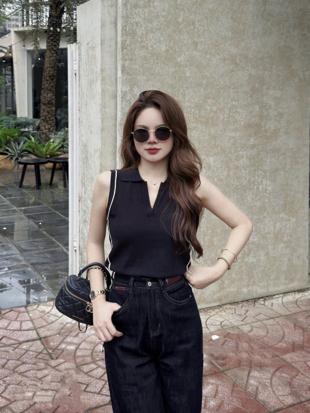 Áo len nữ cổ V AL240725-01