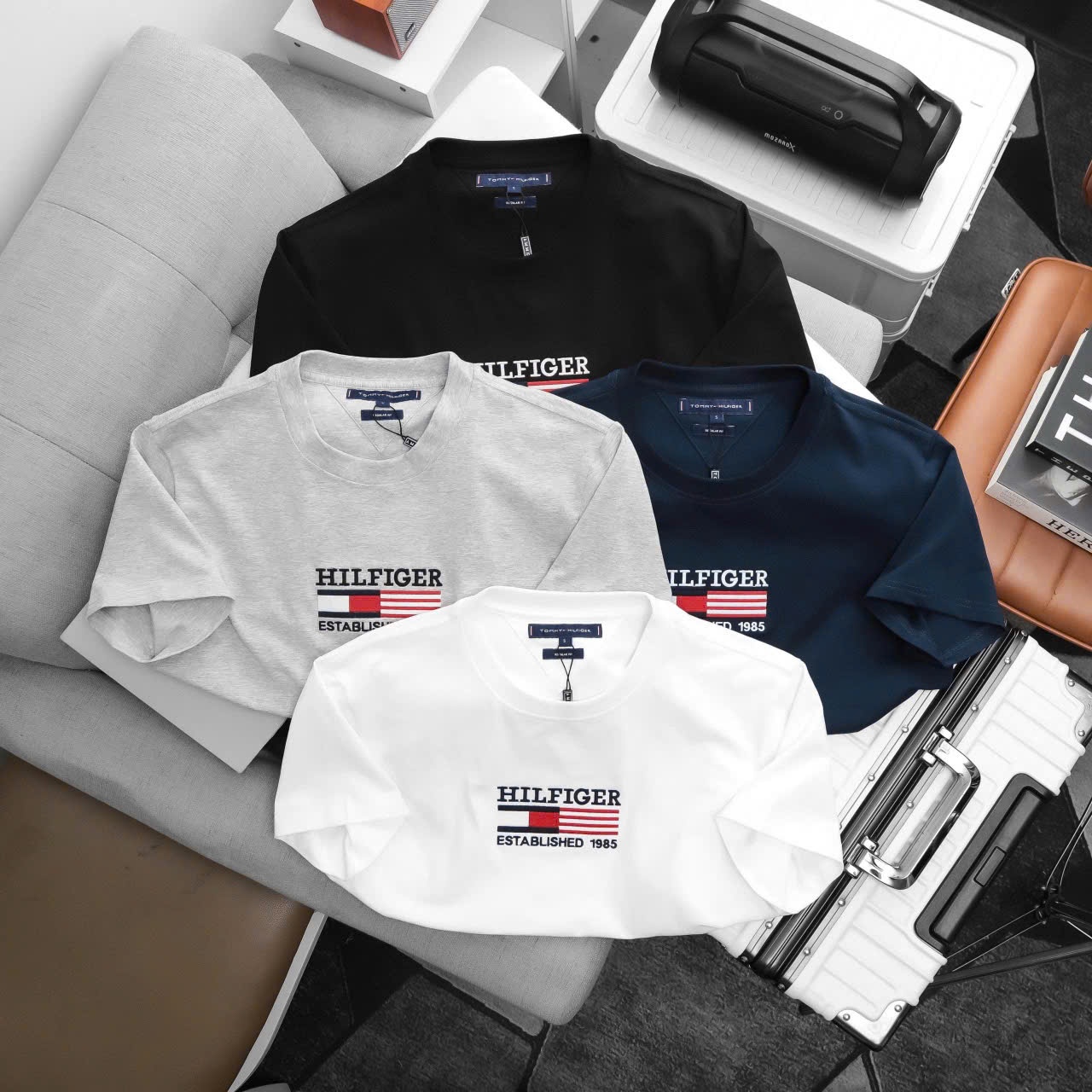 Áo thun nam TOMMY logo ngực ATN130825-01