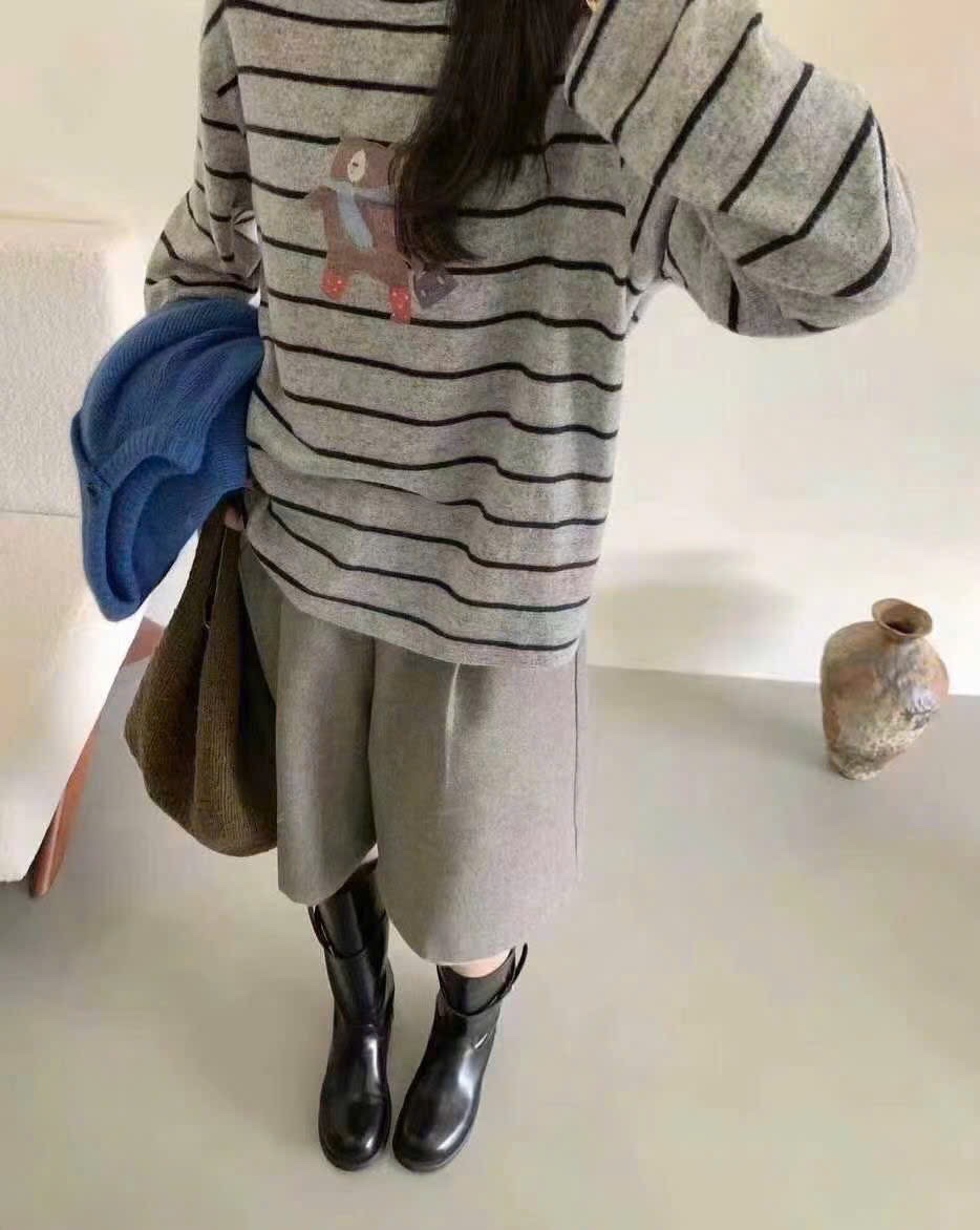 Áo thun nữ kẻ gấu AT181025-01