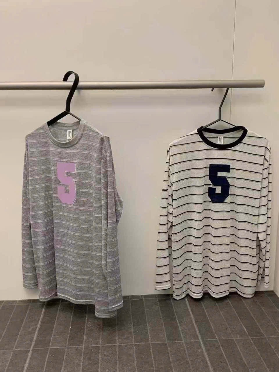 Áo thun nữ kẻ AT211025-01