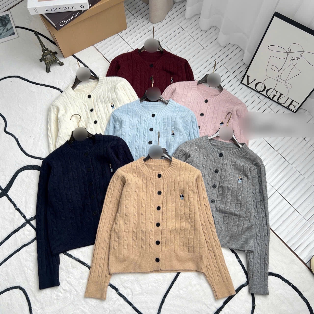 Áo len nữ gấu thừng AL281025-06