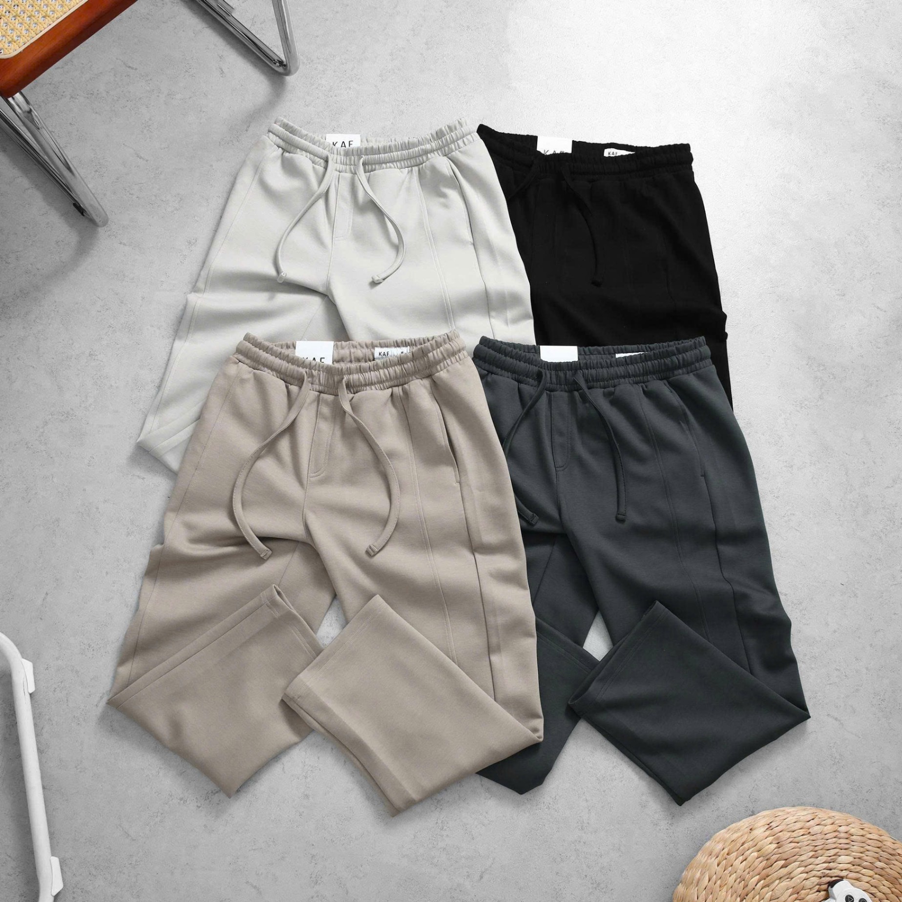 Quần nỉ nam AKF suông QNN041125-01