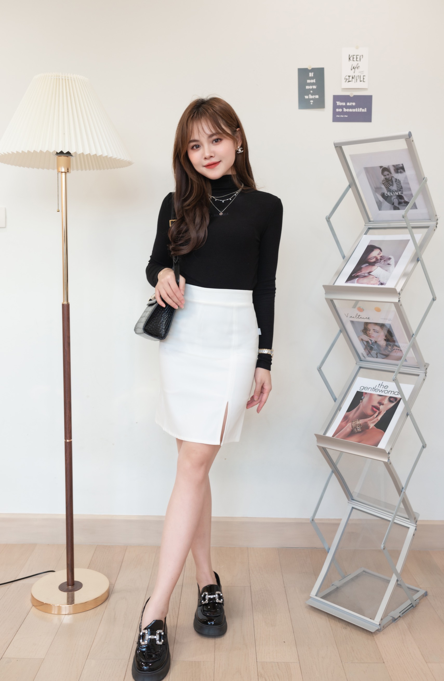 CV2084 - Chân váy kaki xẻ 1 bên