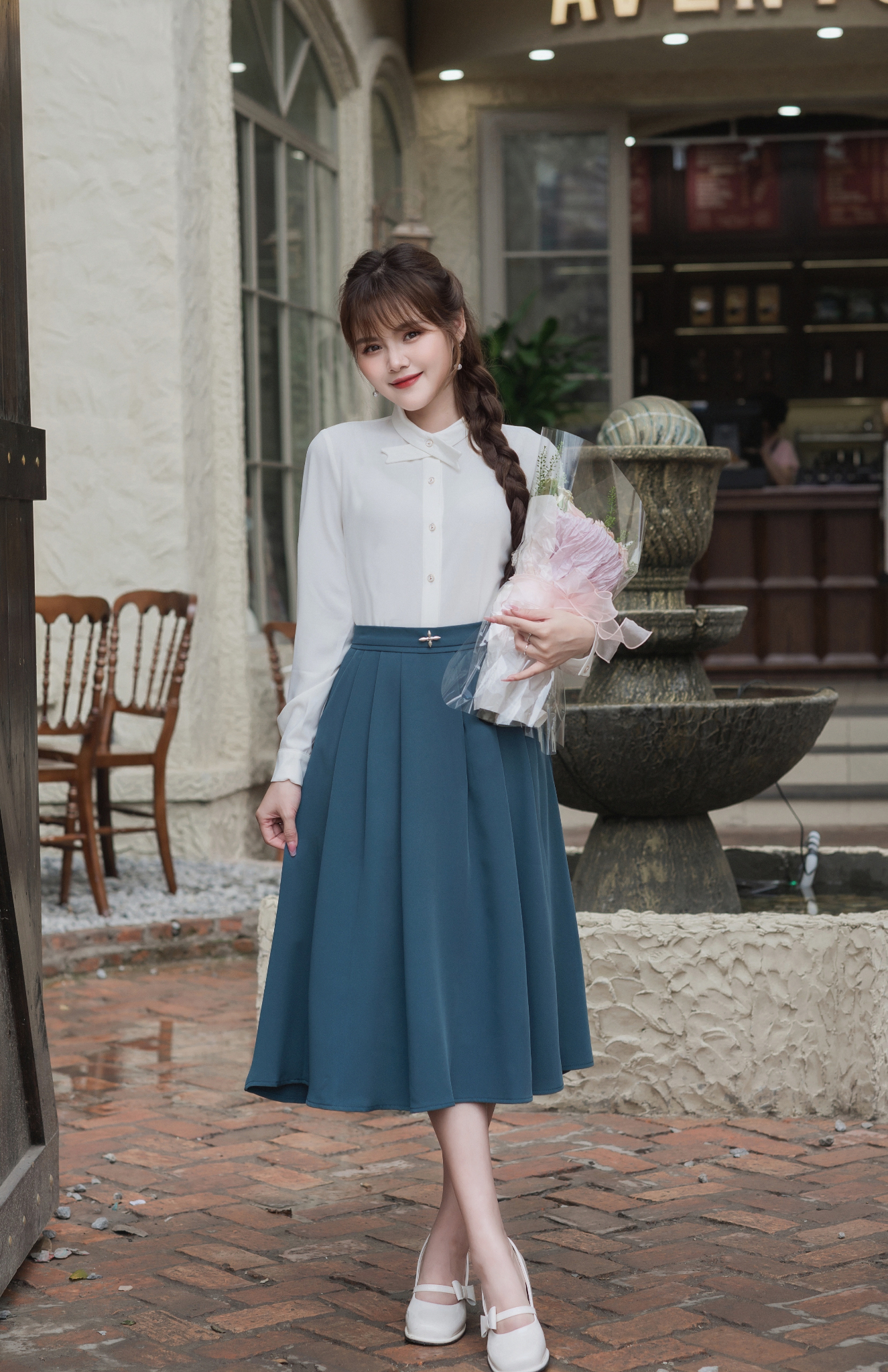 CV2341 - Chân váy xếp li trơn chi tiết eo