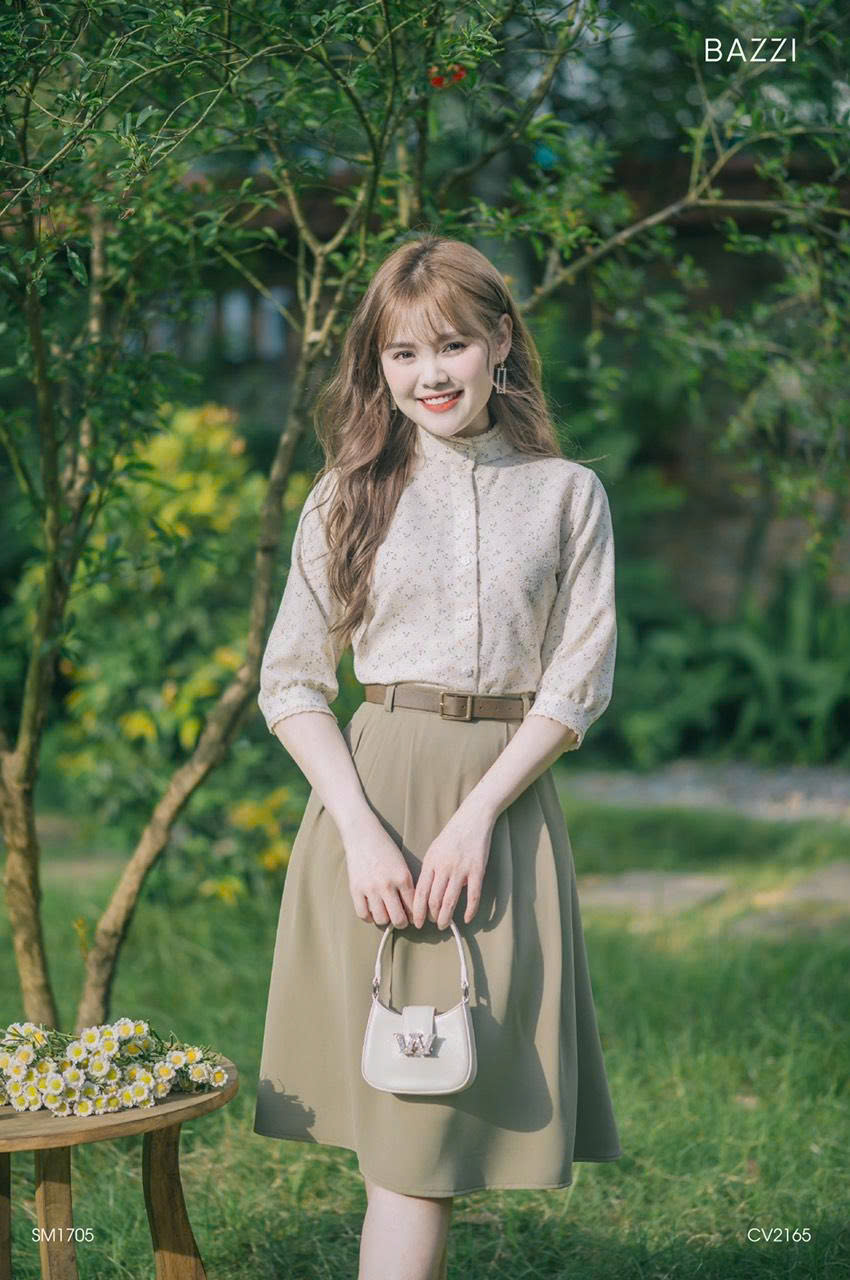 SM1705 - Sơ mi cổ tàu viền ren trơn