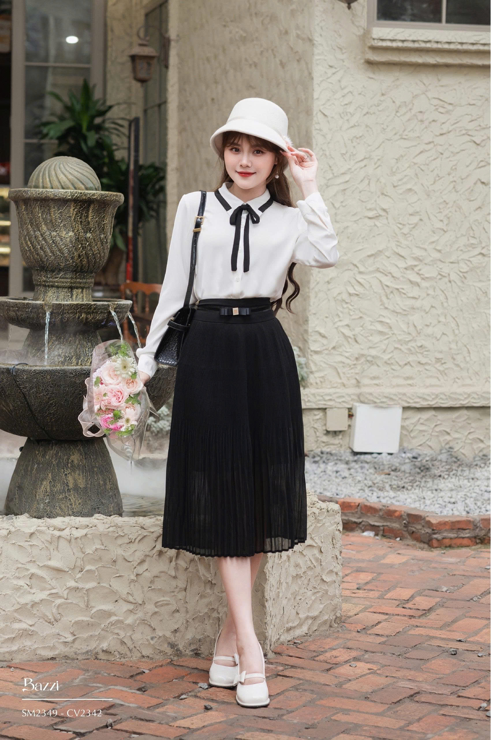 SM2349 - Sơ mi cổ đức phối đen kèm nơ