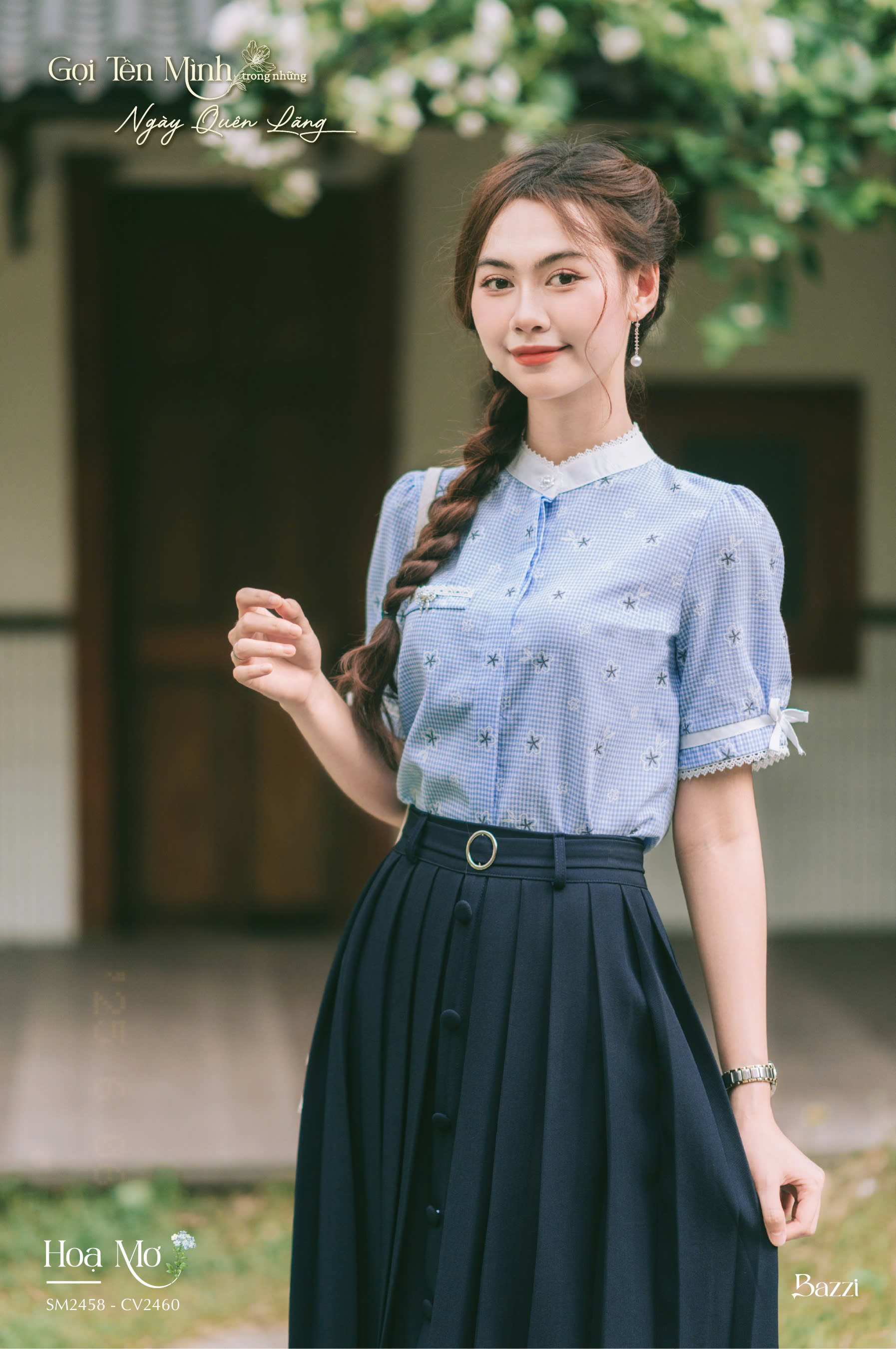 SM2458 - Sơ mi cổ tàu phối cổ viền ren ngắn tay (kèm tag) - Hoa xanh nhạt - S