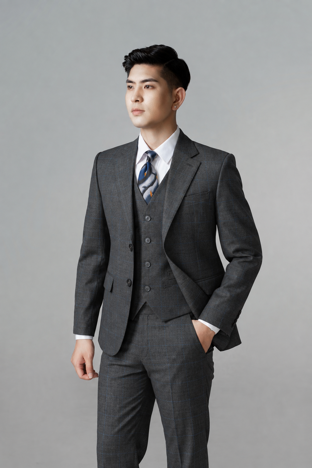 Bộ suit 2 khuy kẻ caro chìm S H202