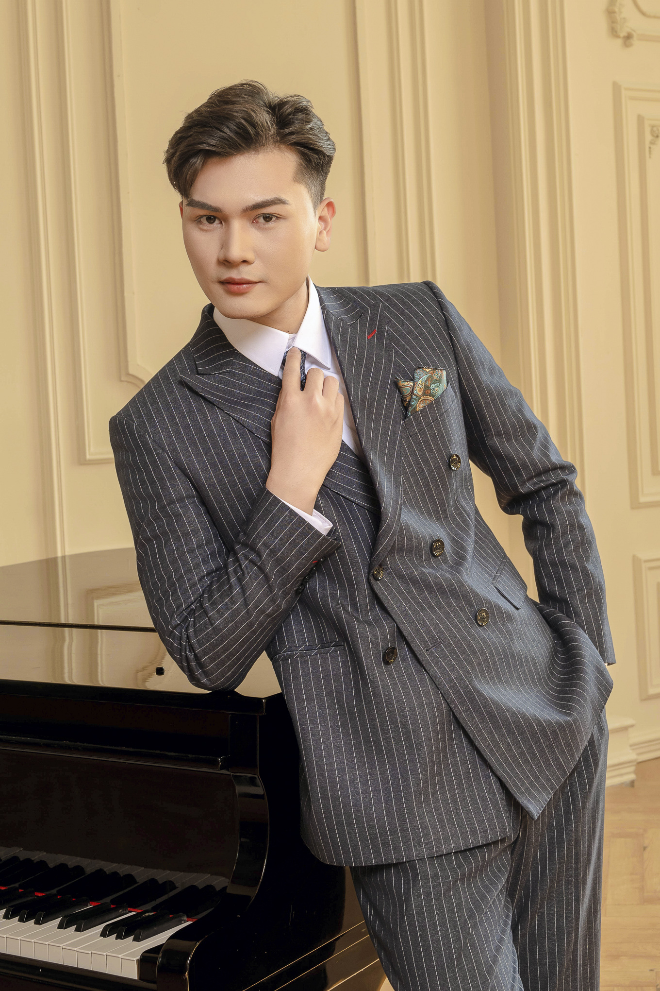 Bộ suit 6 khuy EAB 601