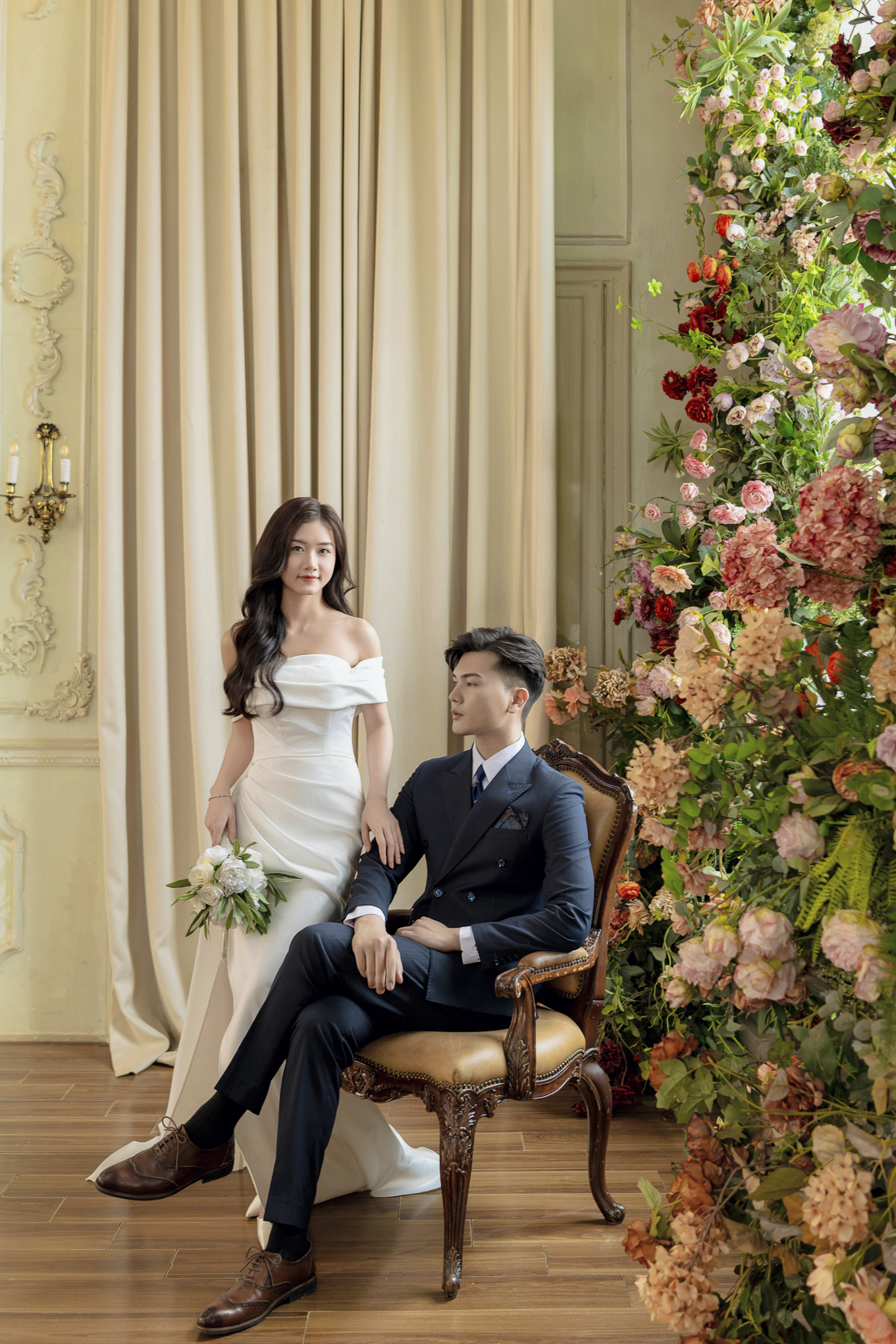 Bộ suit 6 khuy EAB 605