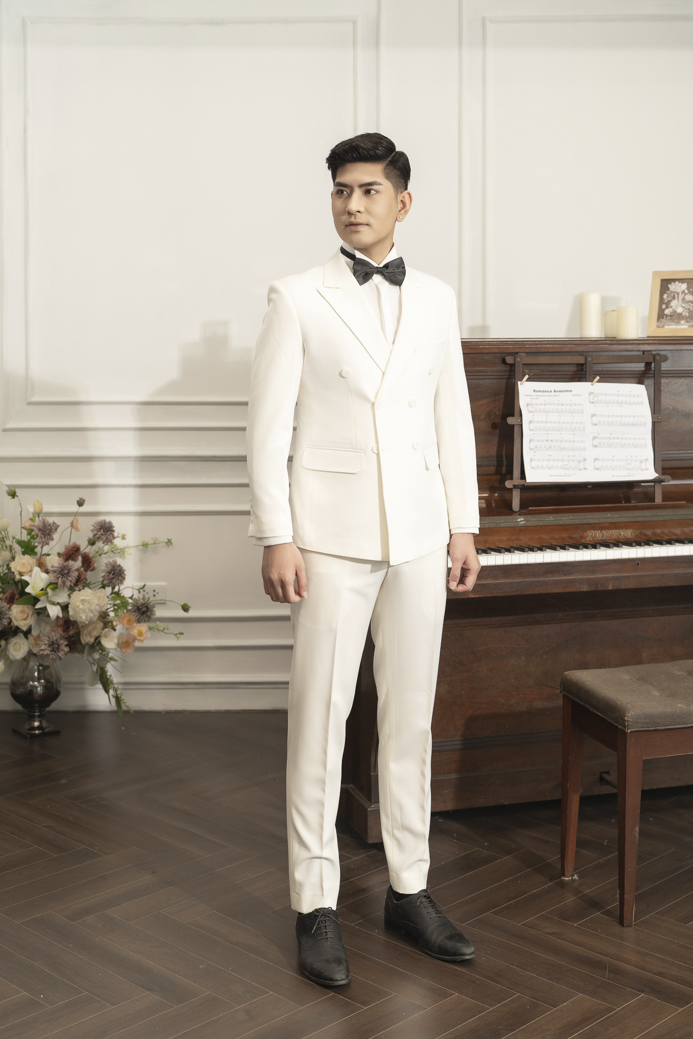 Bộ suit 6 khuy EAB 608