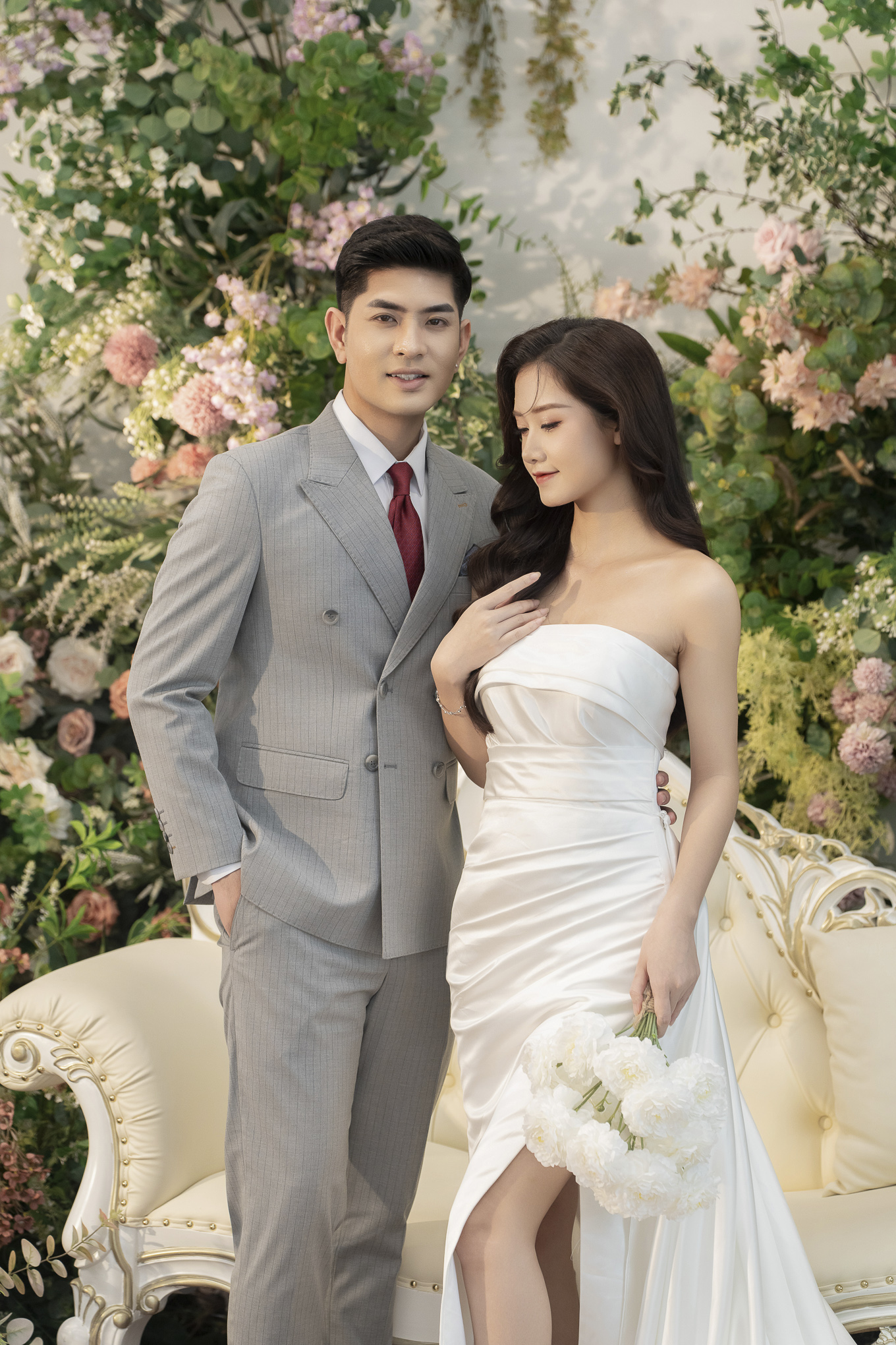 Bộ suit 6 khuy EAB 609