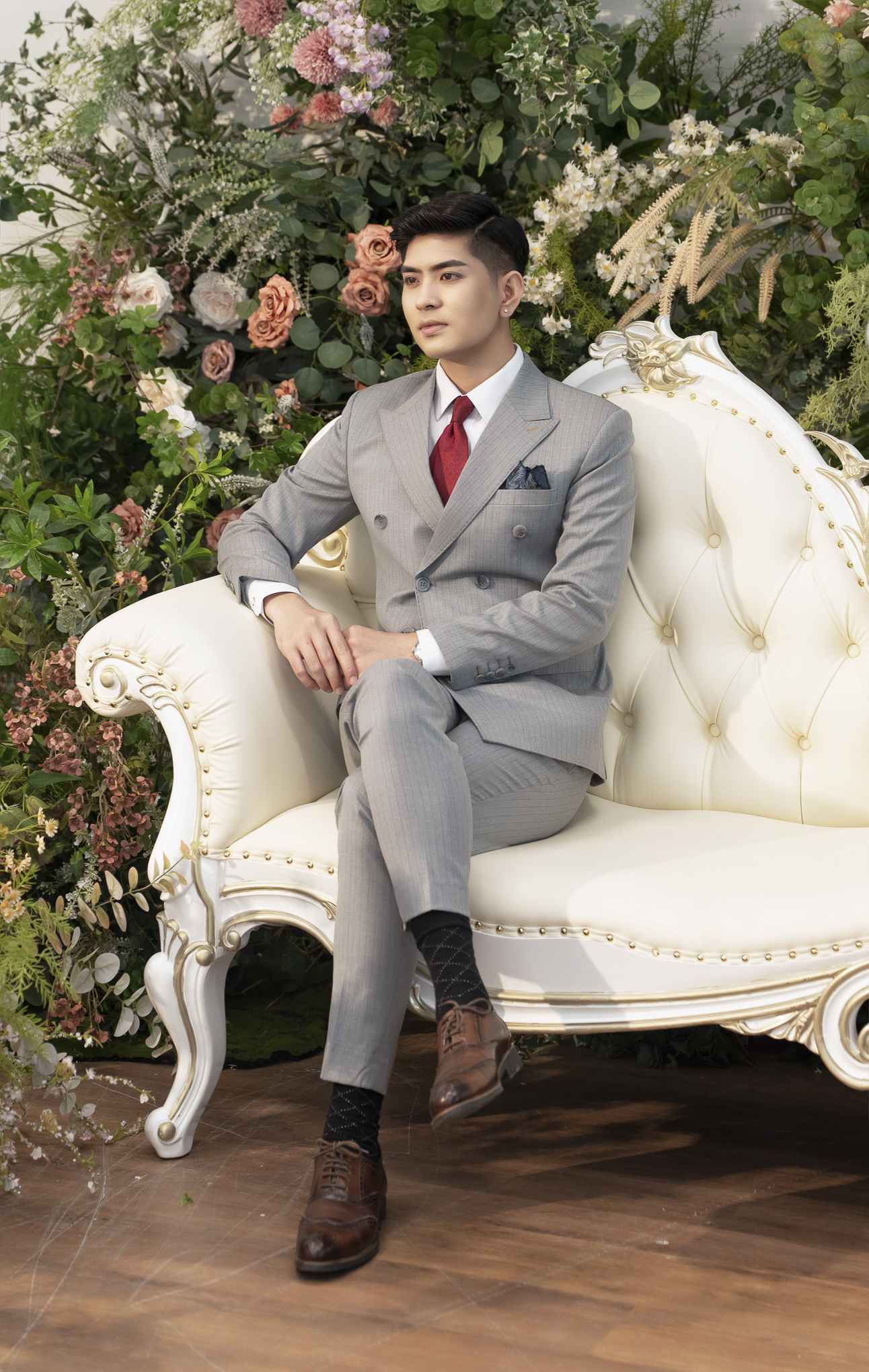 Bộ suit 6 khuy EAB 609