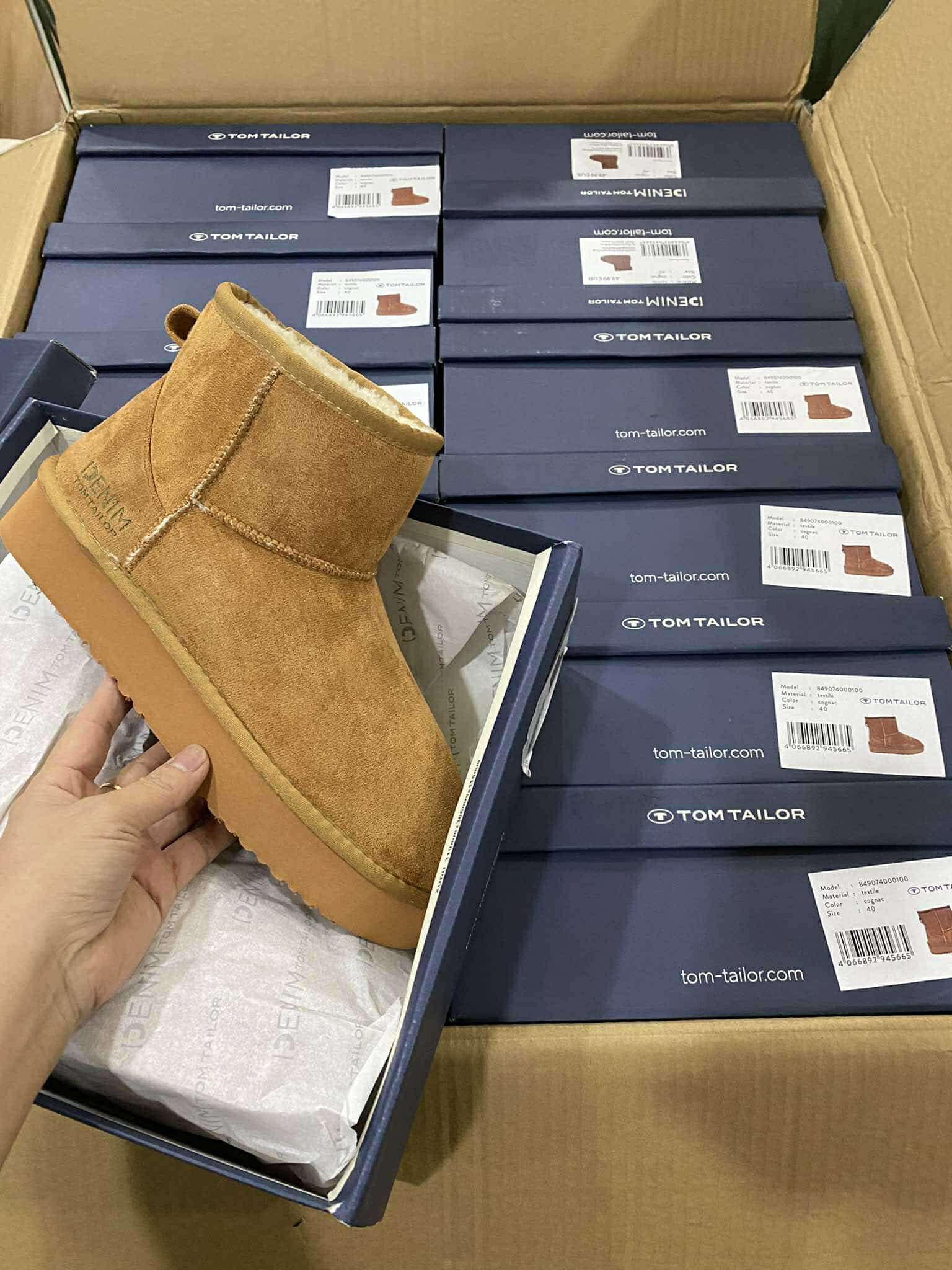 [K.O]kệ 4(khác boot ugg thấp) Boot TomTailor fullbox