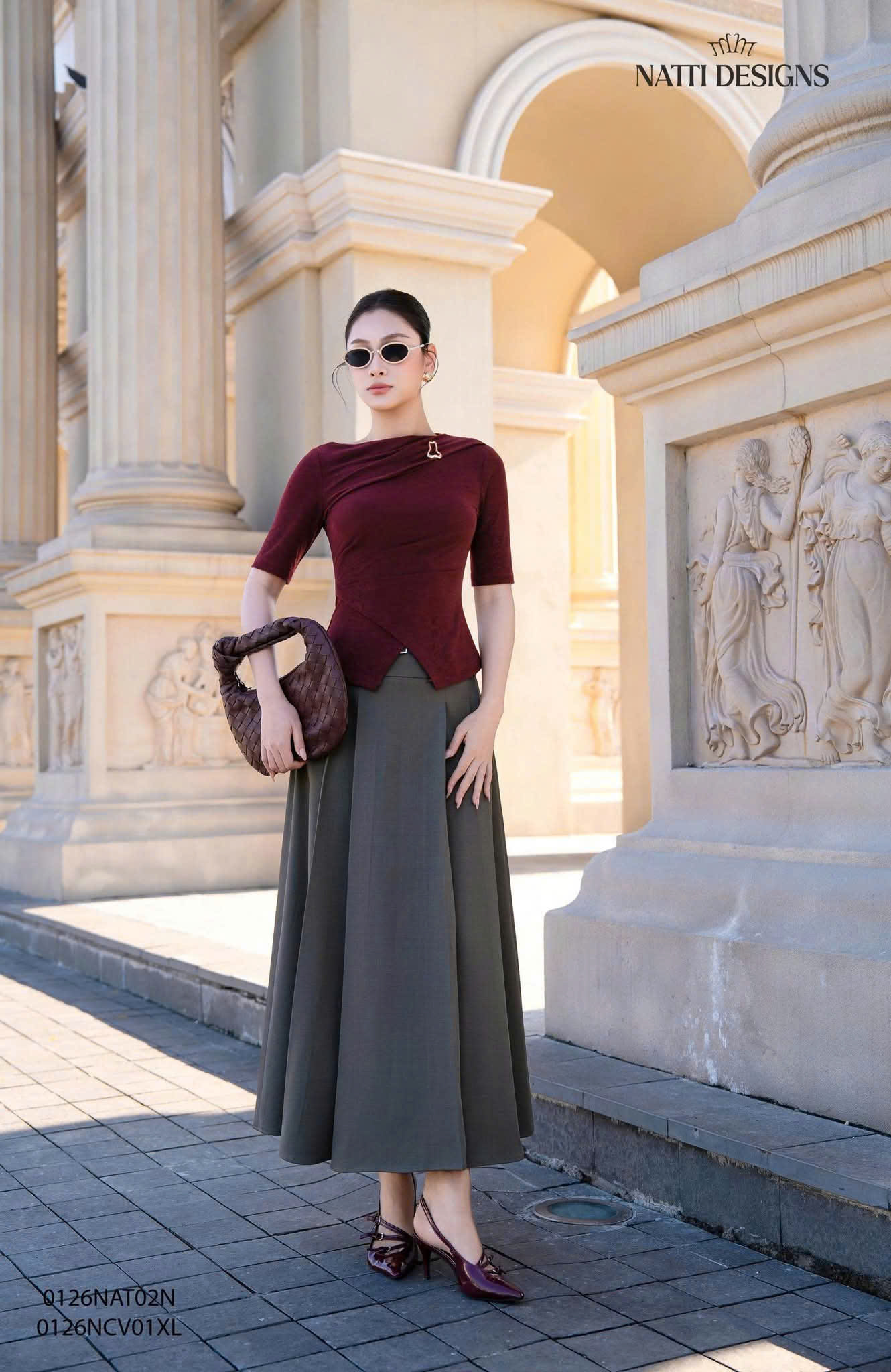 Áo thun vạt chéo