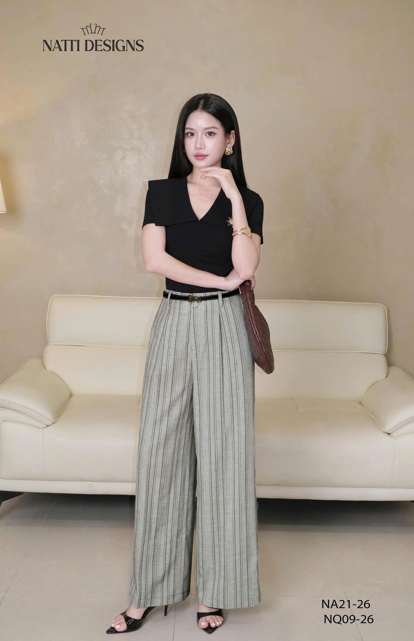 Quần suông kẻ cạp liền