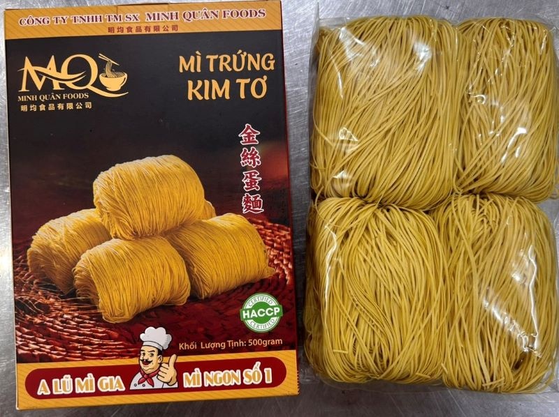 com bo 1 mi kt 1kg, x2 mì 500gx4 dau hao 2 sate.jpg