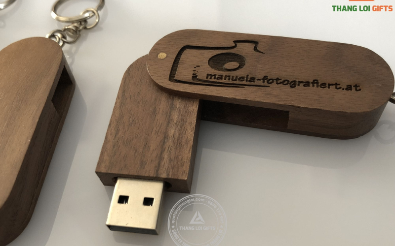 USB2 - USB GỖ 8GB IN ẤN LOGO DOANH NGHIỆP LÀM QUÀ TẶNG