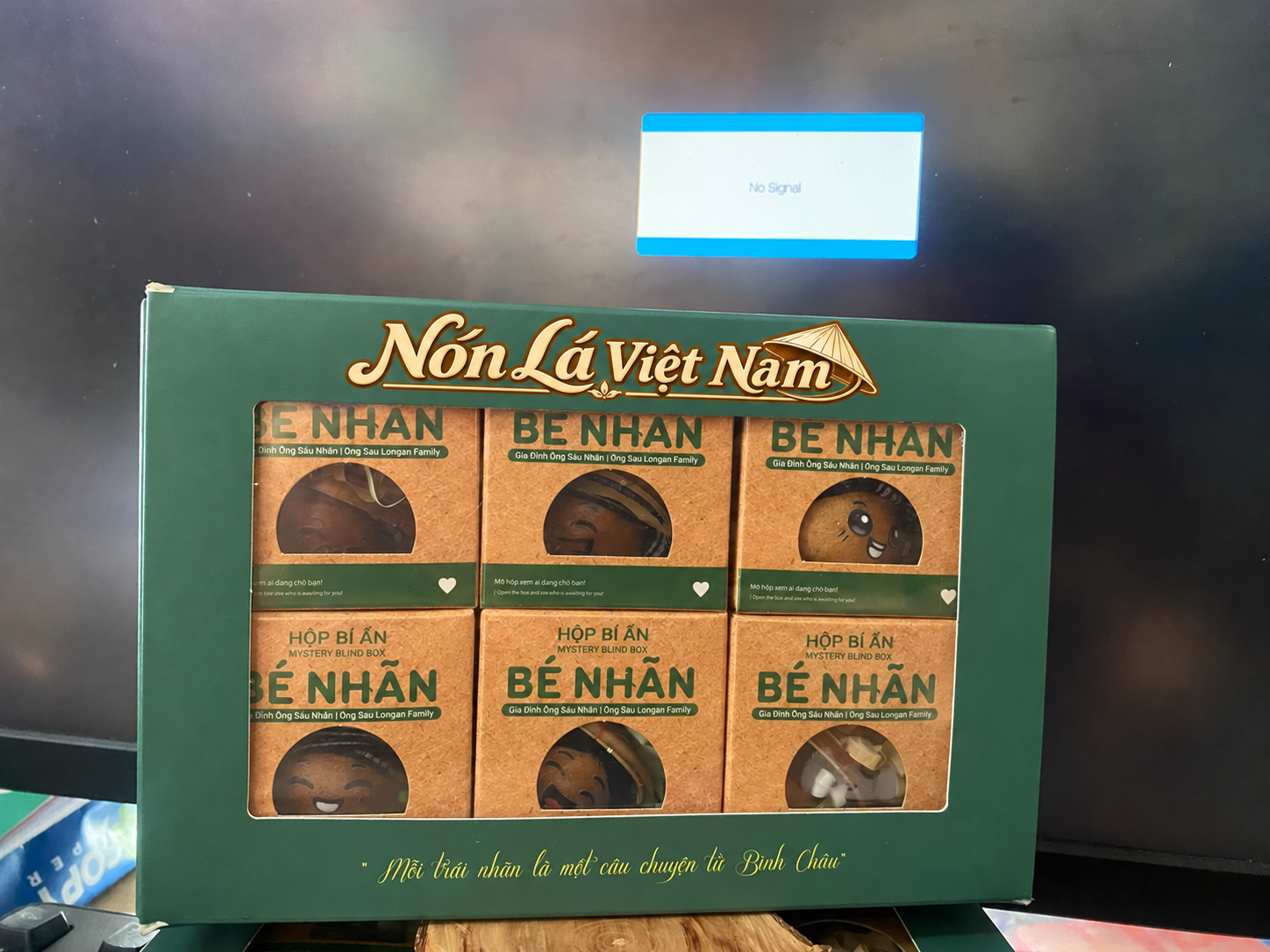 Bộ 6 bé Nhãn Nón Lá Việt Nam - Phiên bản 2 - Móc khoá thủ công từ trái nhãn