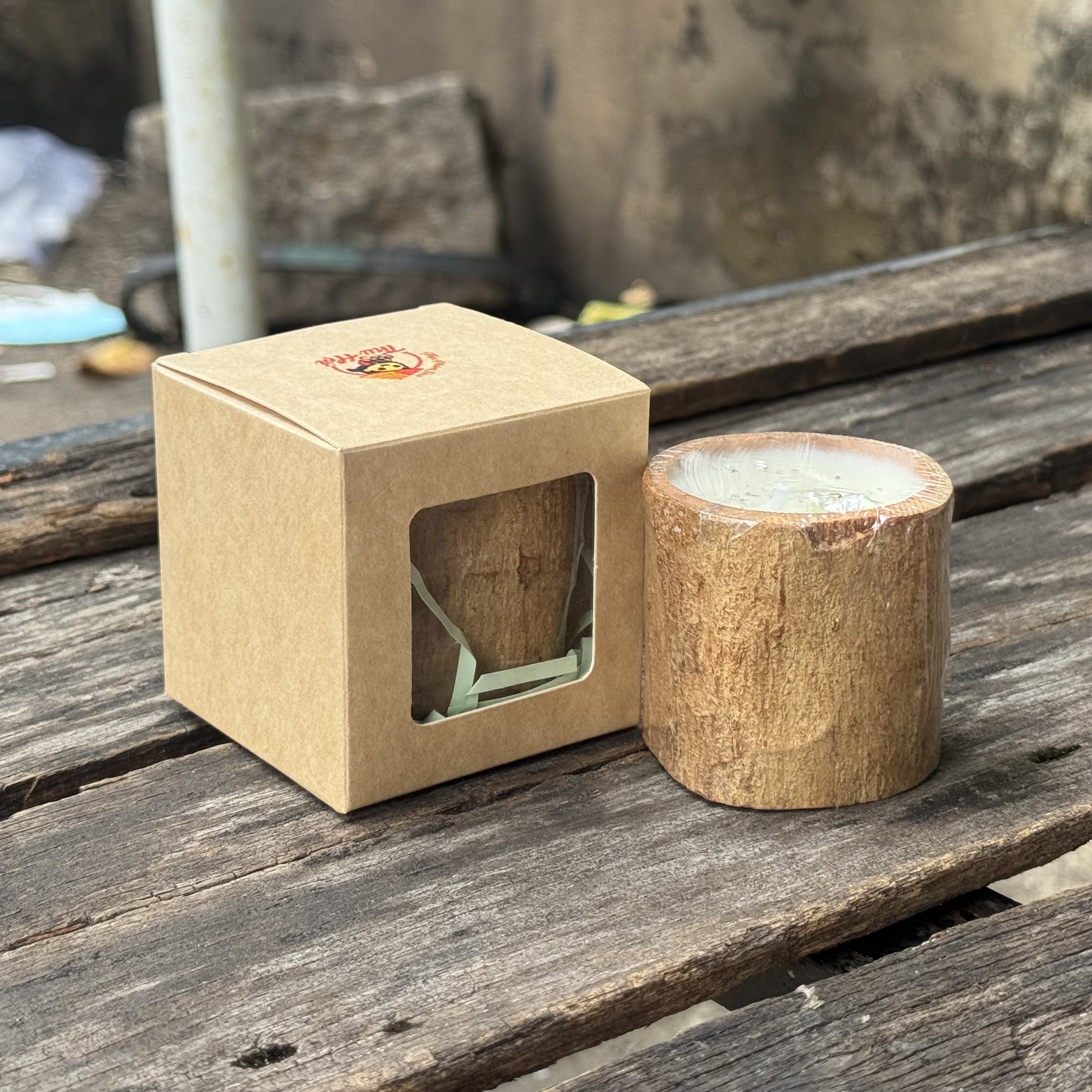KHÚC GỖ NHÃN