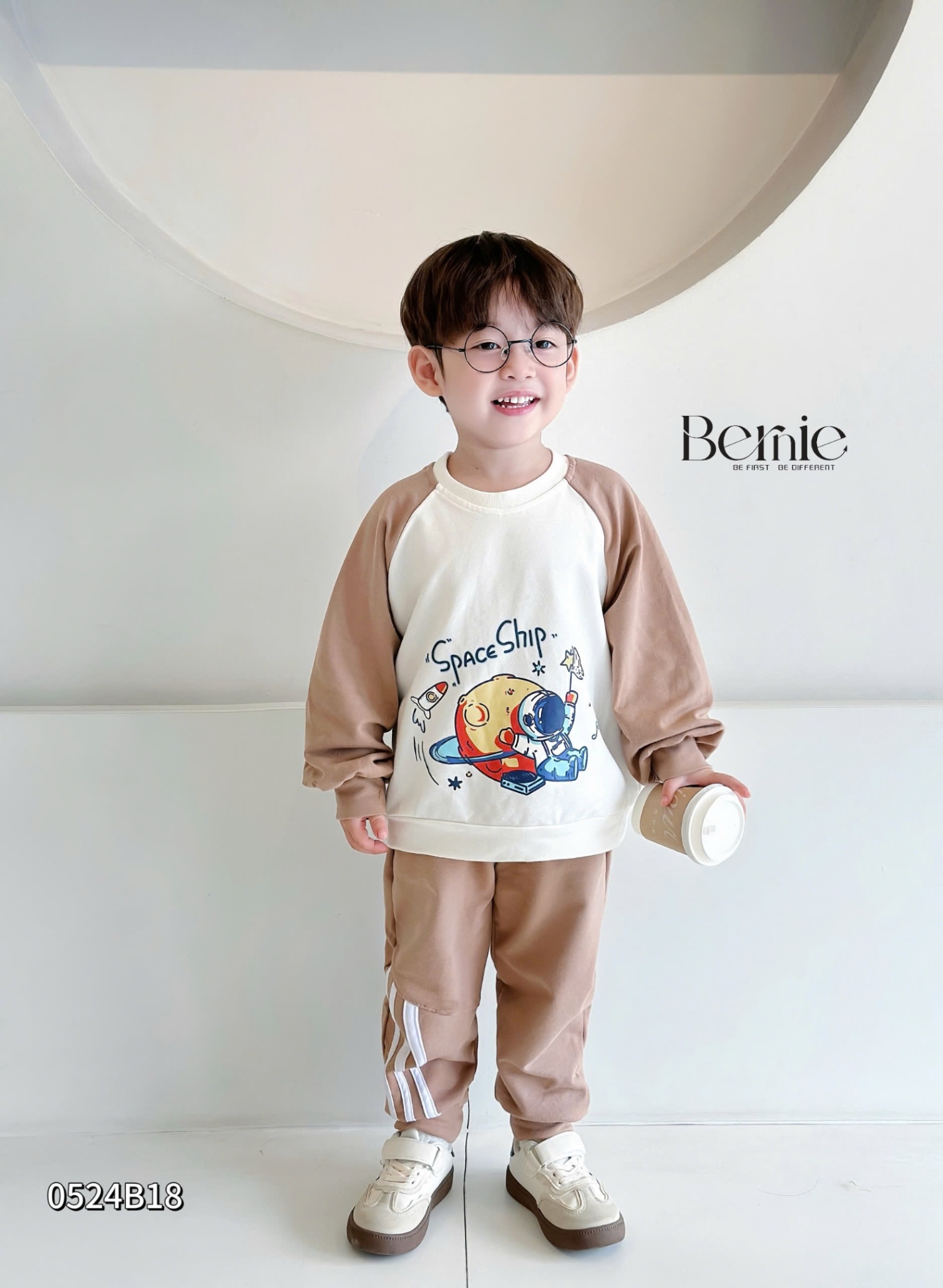 Bộ Dài Tay Bé Trai BERNIE Da Cá Mỏng Phi Hành Gia 0524B18