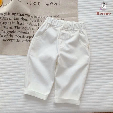 Quần kaki trắng đính cúc cho bé trai Bernie Mã 22Q079