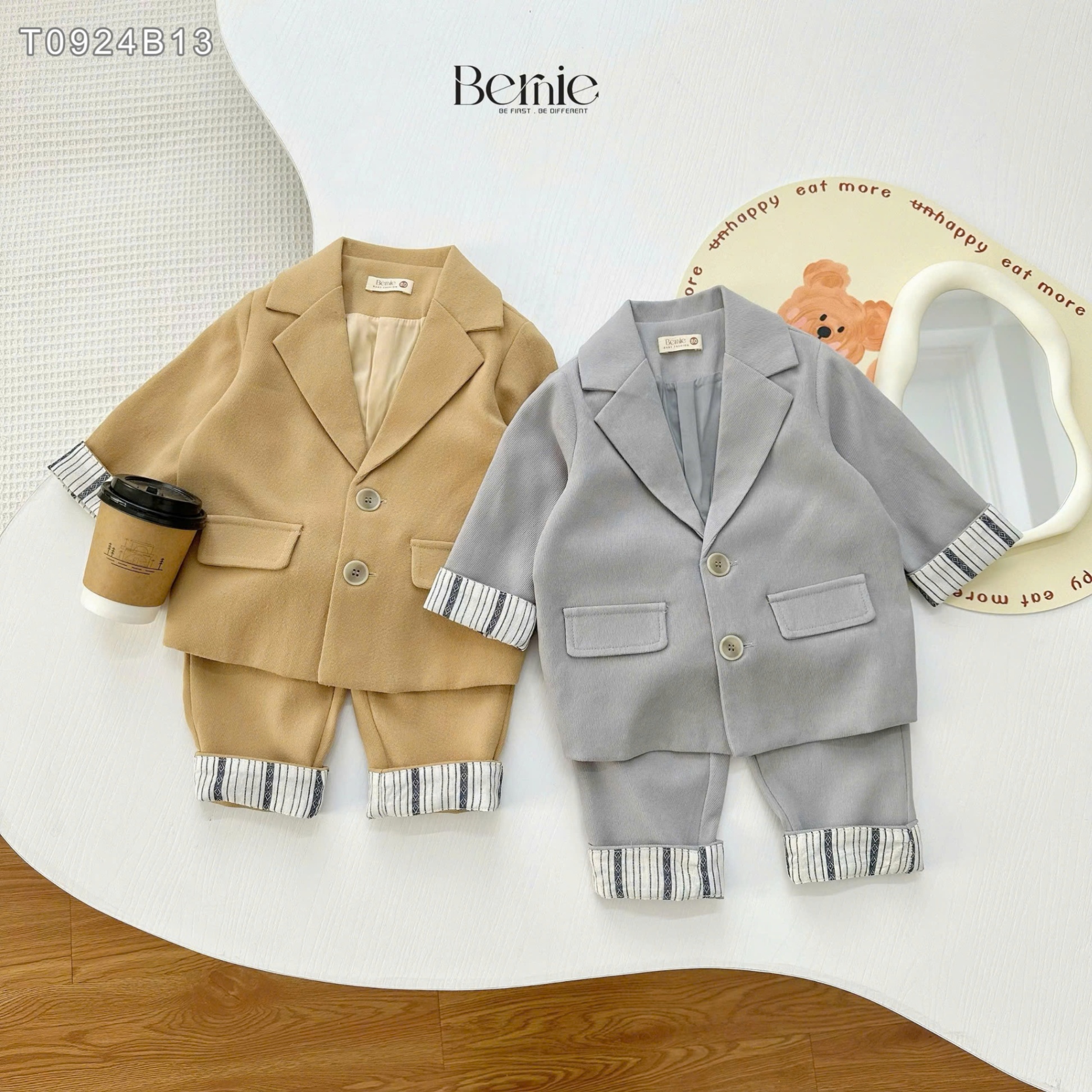 Bộ Blazer Bé Trai BERNIE Phối Kẻ Mã T0924B13
