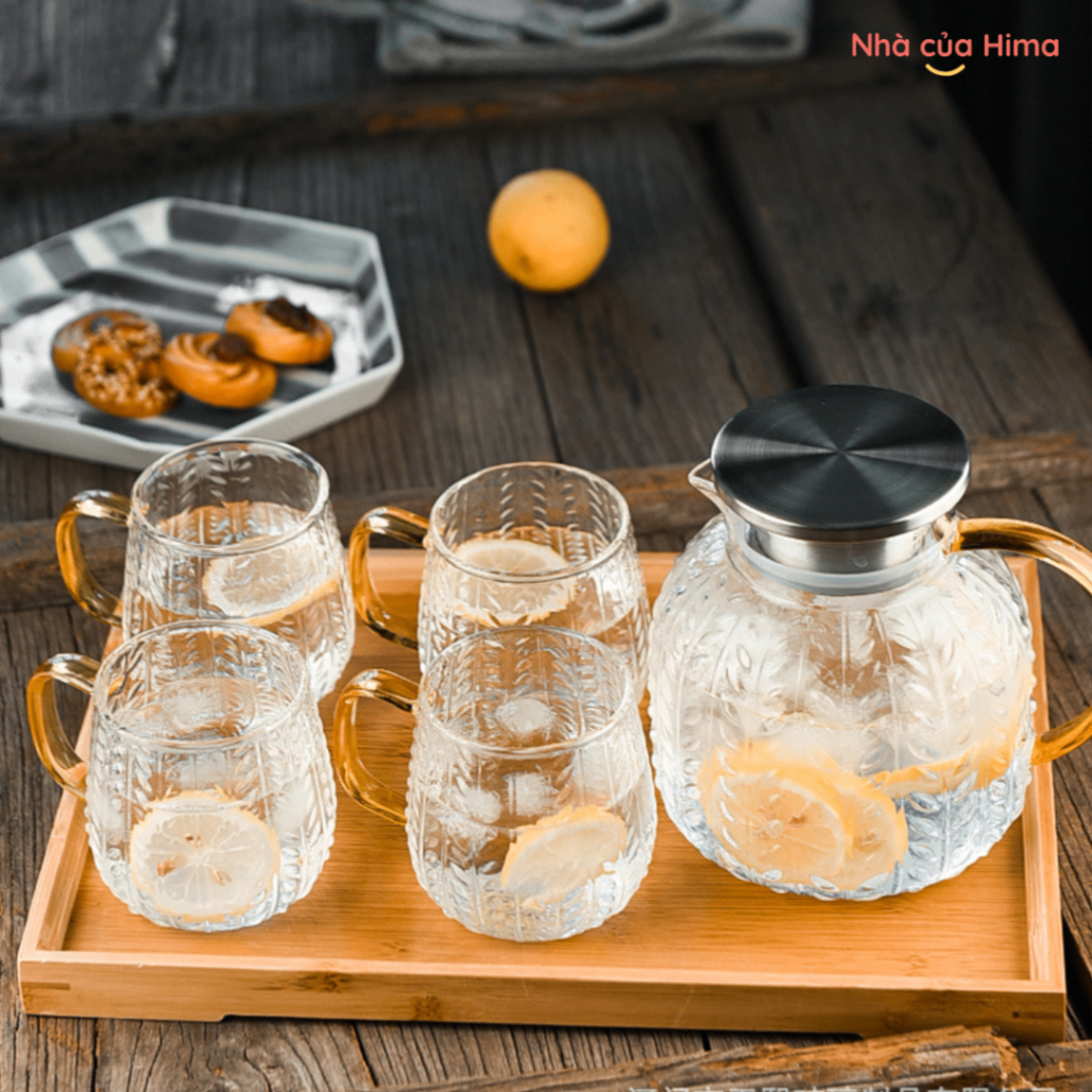 Bộ bình thuỷ tinh chịu nhiệt vân lúa mạch 1,3L nắp inox + 4 cốc cùng loại