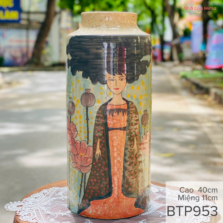 Bình gốm vuốt và vẽ tay bởi nghệ nhân Bát Tràng BTP953