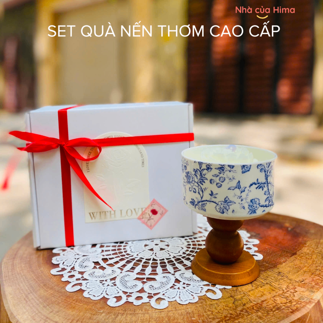 Hộp quà nến thơm kèm cốc và chân đế gỗ (không giấy gói quà) hương hoa trà trắng