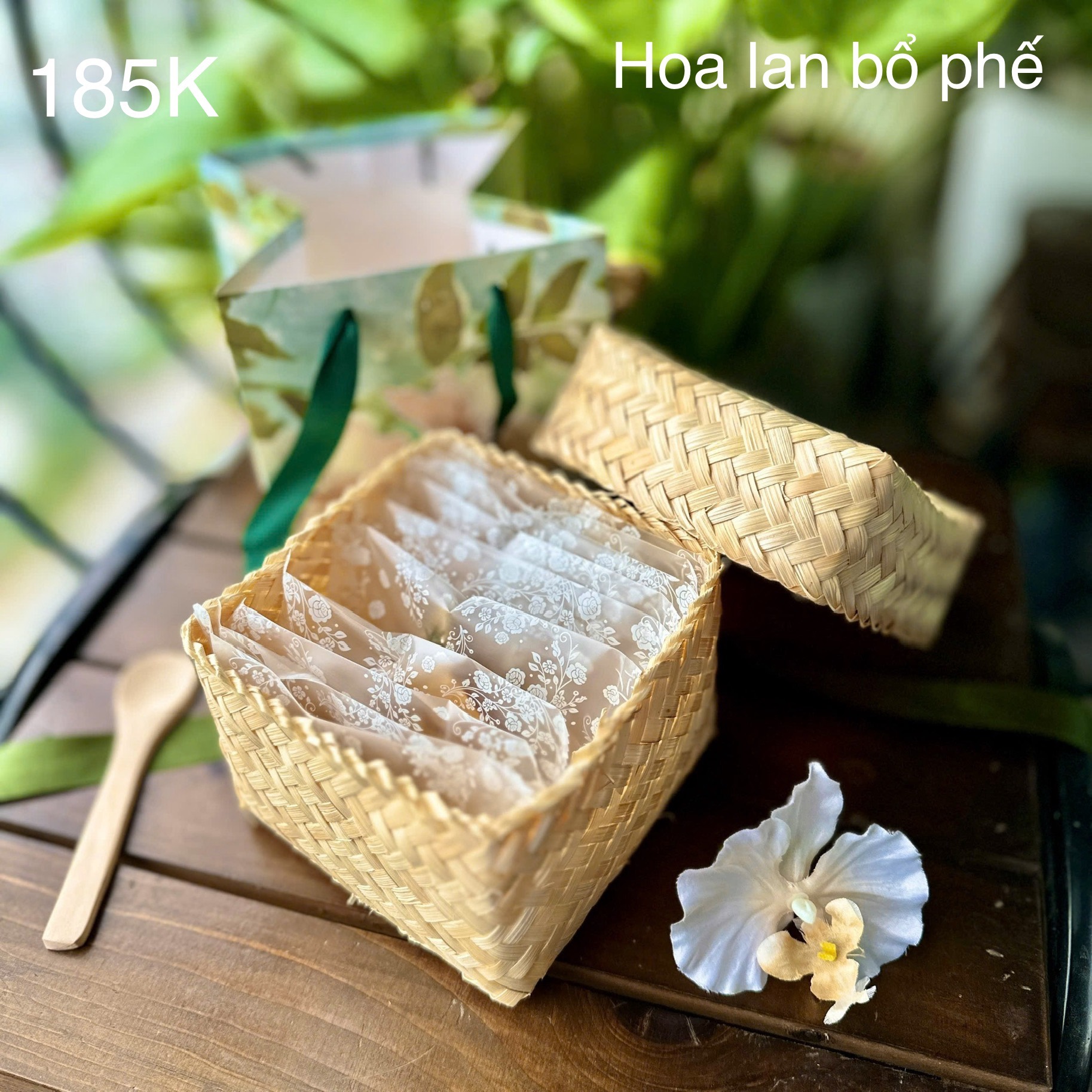 Hộp quà hoa lan bổ phế dưỡng họng