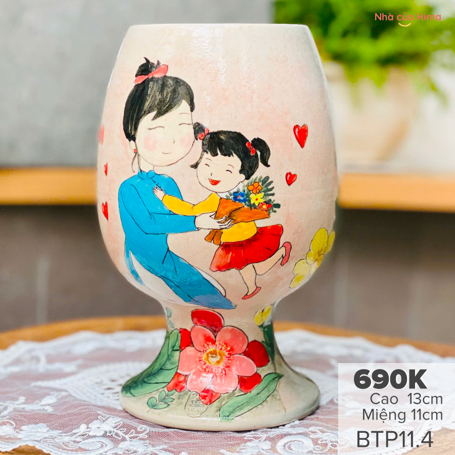 Bình gốm vuốt và vẽ tay bởi nghệ nhân Bát Tràng BTP11.4