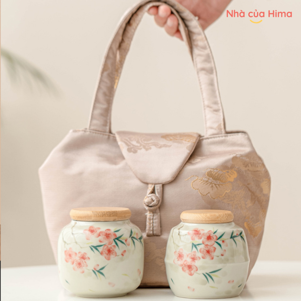 Túi quà gấm hoa đào 2 hũ đựng trà HT54.H