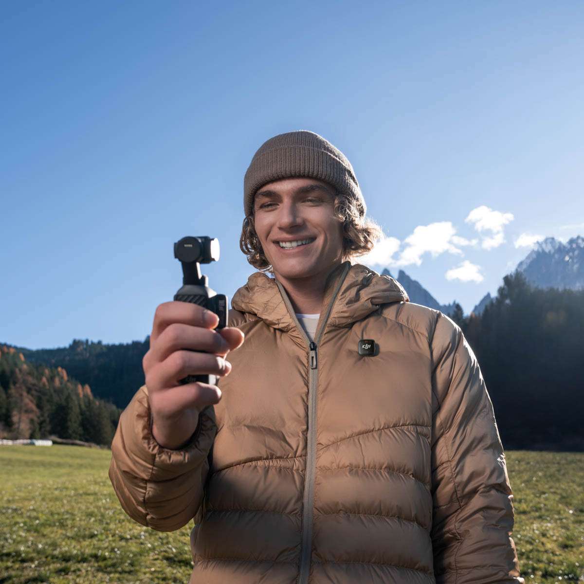 Camera DJI Osmo Pocket 4 Standard Combo