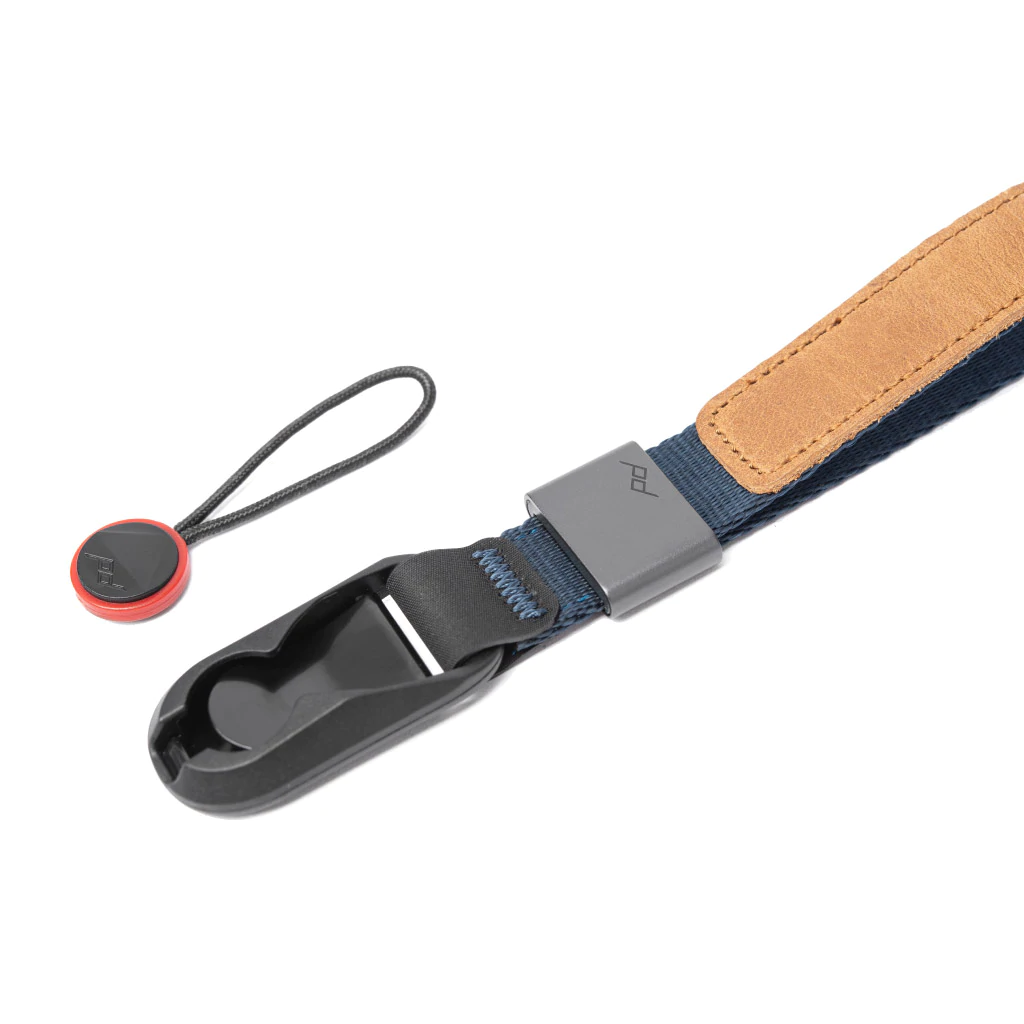 Dây đeo tay máy ảnh Peak Design Cuff