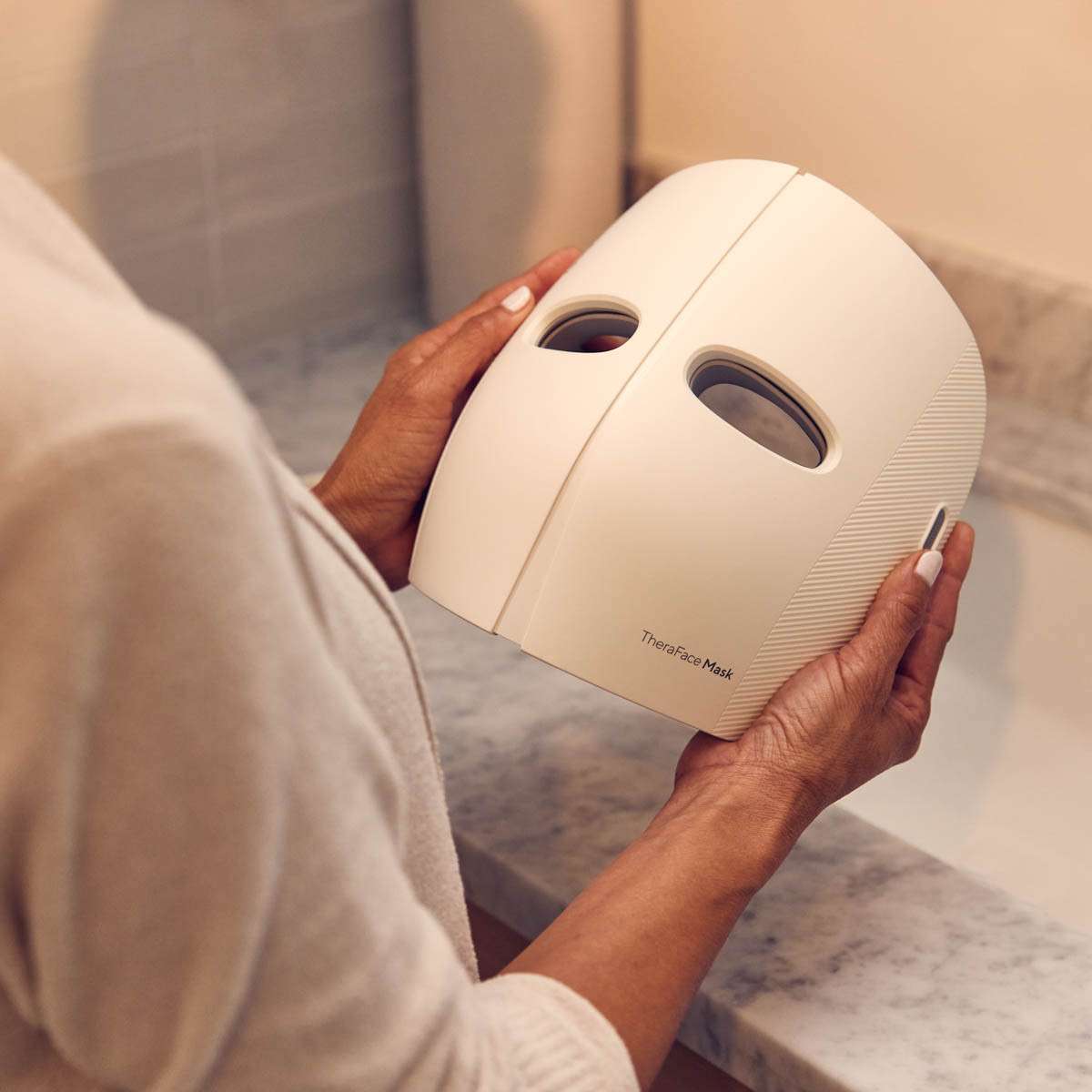 Mặt nạ ánh sáng sinh học Therabody TheraFace Mask [TB-TF03823-01]