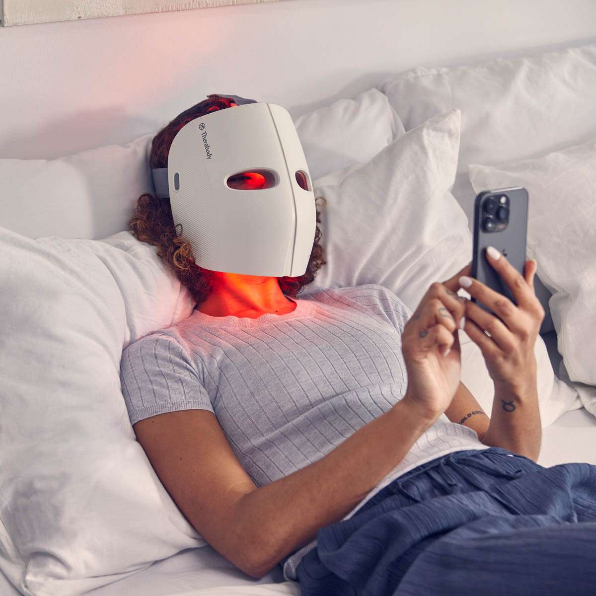 Mặt nạ ánh sáng sinh học Therabody TheraFace Mask [TB-TF03823-01]
