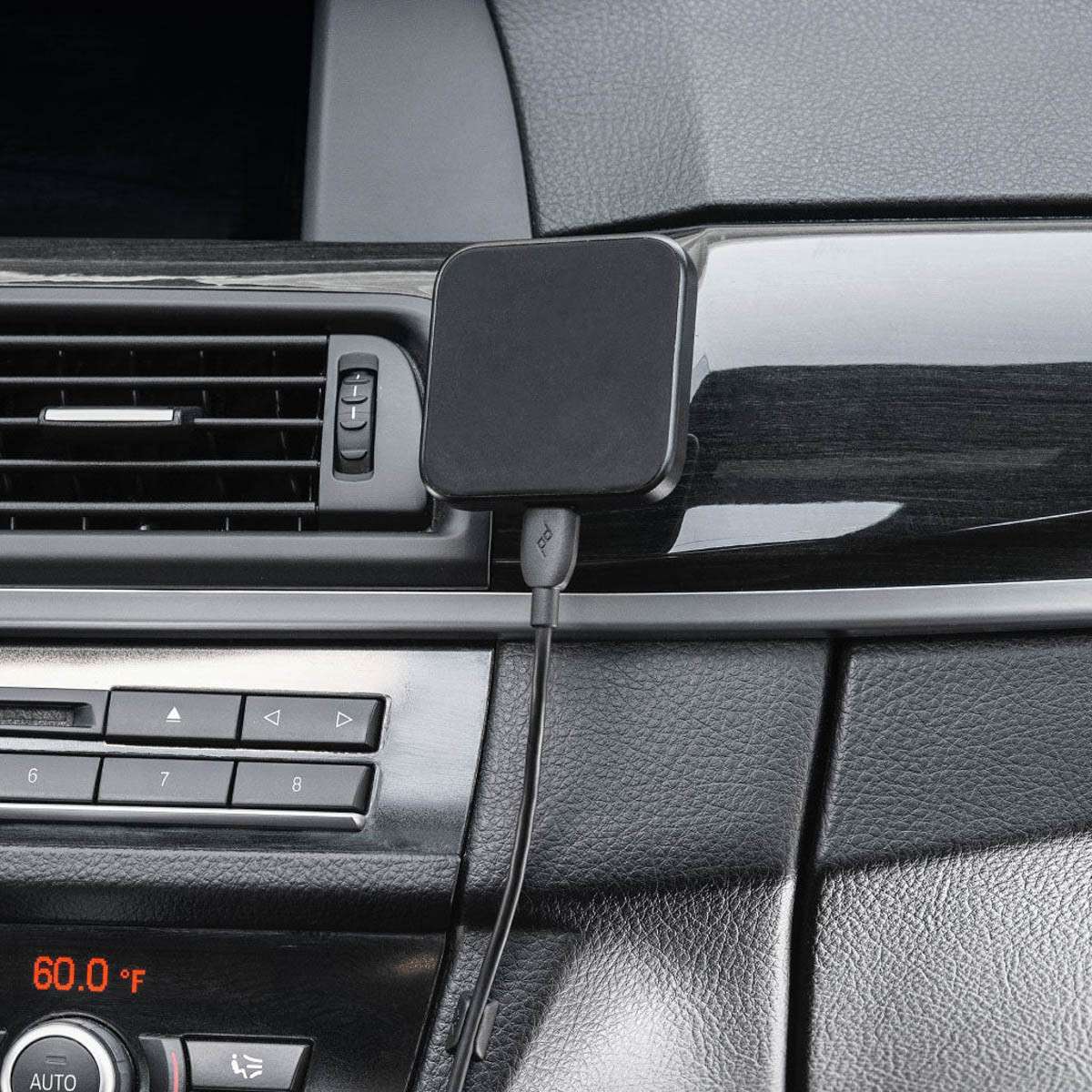 Ngàm gắn xe hơi Peak Design Car Mount VHB kèm sạc Qi1 [PD-M-CM-AA-BK-1]
