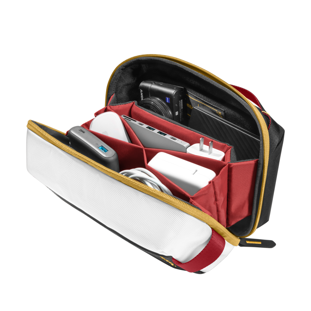 TÚI ĐEO CHÉO TOMTOC (USA) MHRS-A05 ROYAL ACCESSORY BAG