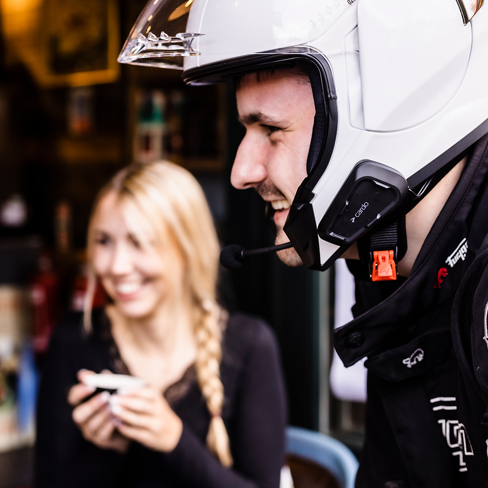 Tai nghe Cardo Packtalk Spirit DUO (có thể mua rời từng cái)