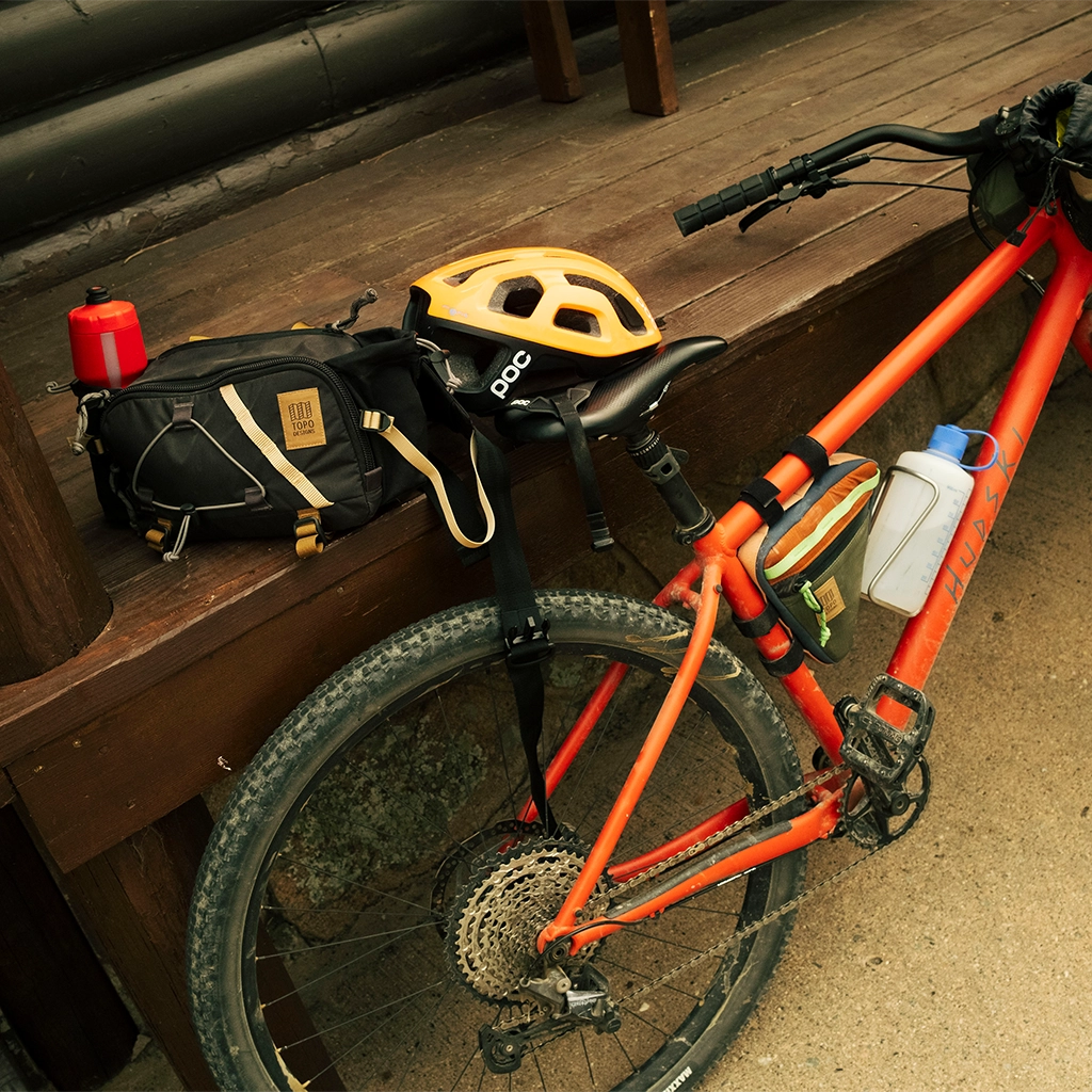 Túi xách TOPO DESIGNS (Corolado, USA) Mountain Hydro Hip Pack 4.4 L