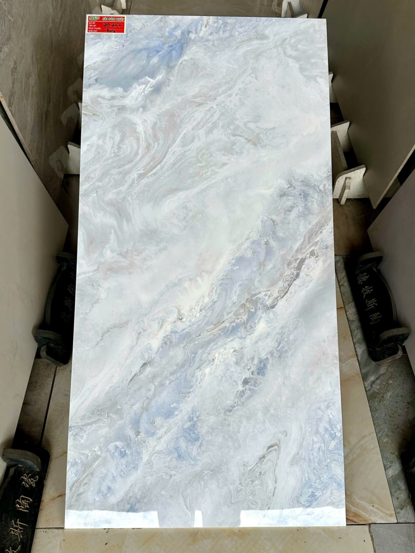 Gạch đá bóng kính 60x120cm - 20.641