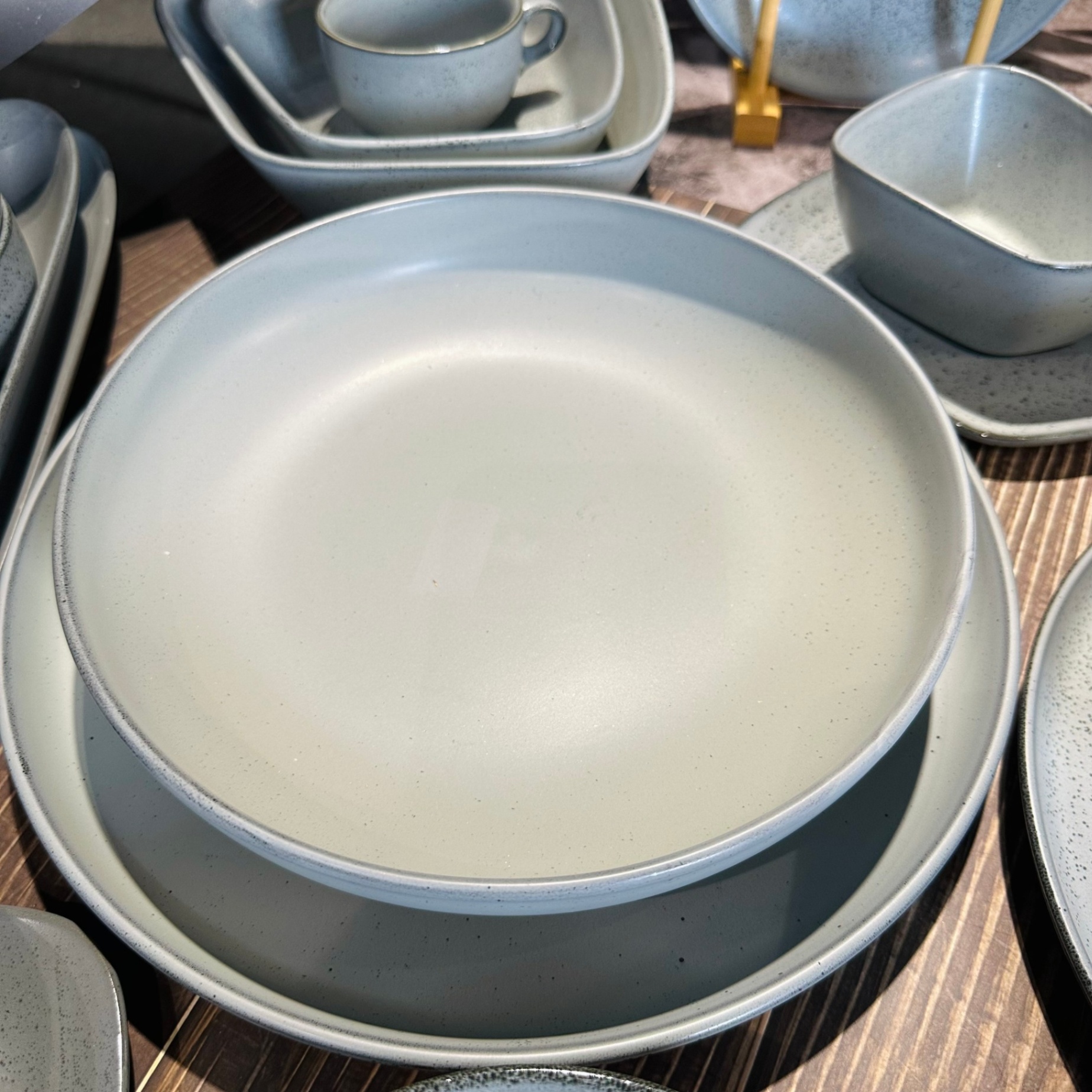 Đĩa salad Grey 26cm